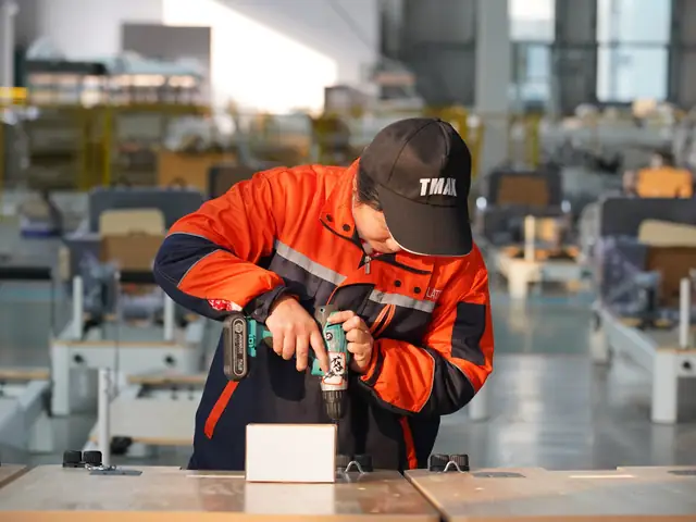 Assembly and adjustment
