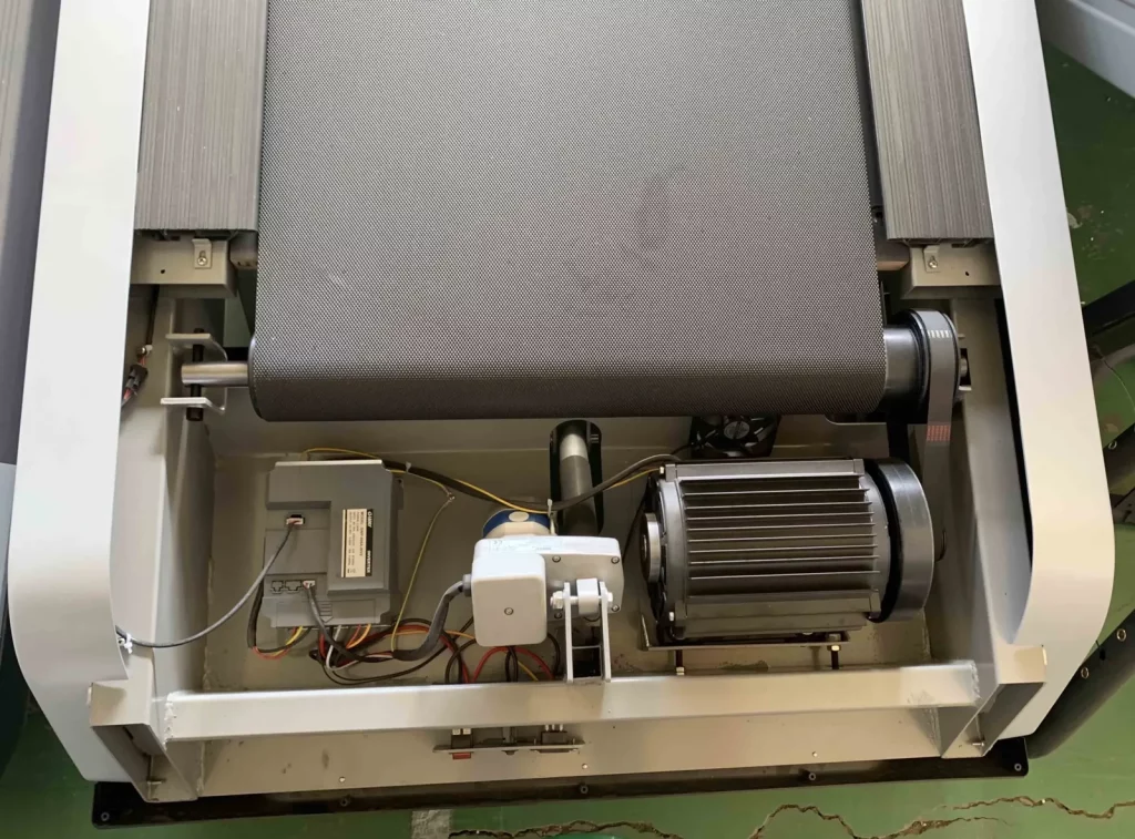 TX124 Long-Deck Commercial Gym Treadmill
