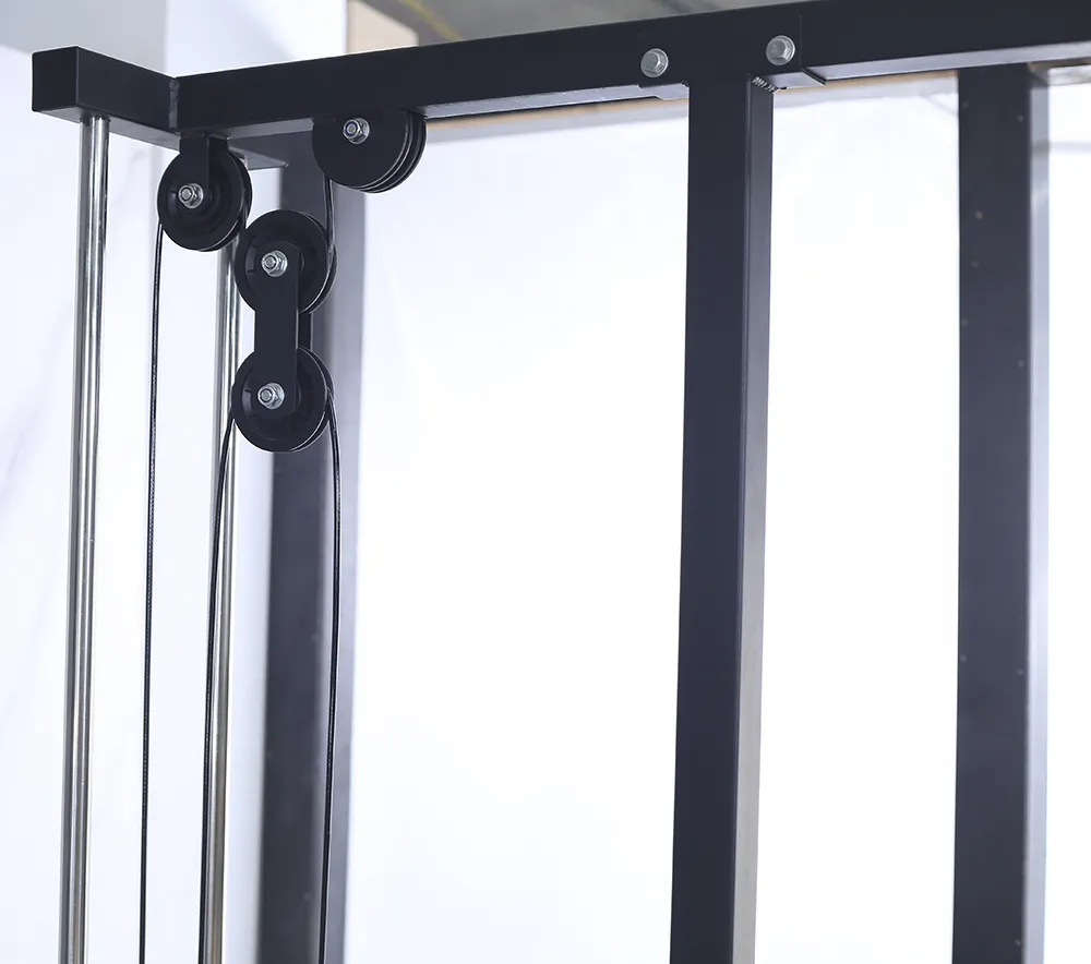 TXL-031 Plate-Loaded Lat Pulldown